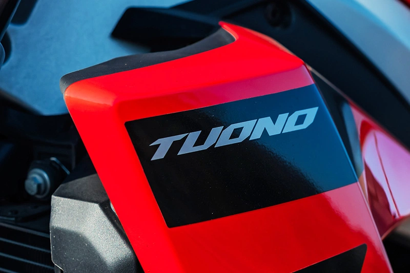 Aprilia Tuono 457