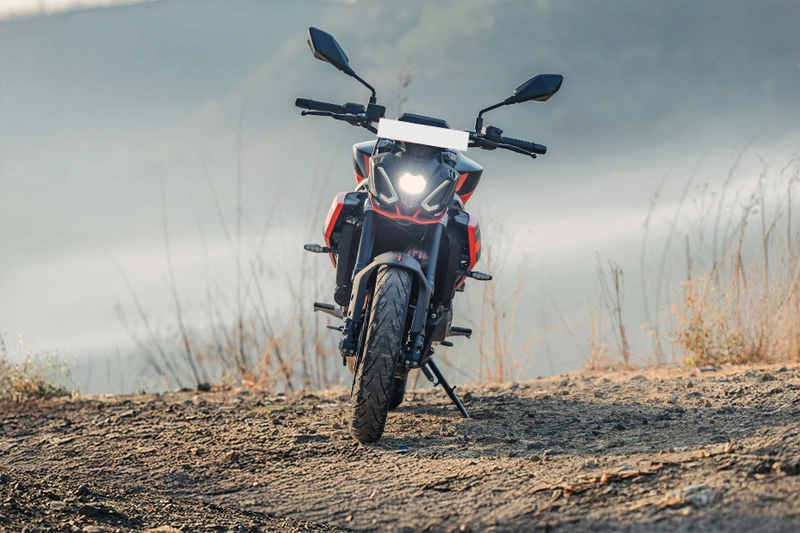 Aprilia Tuono 457
