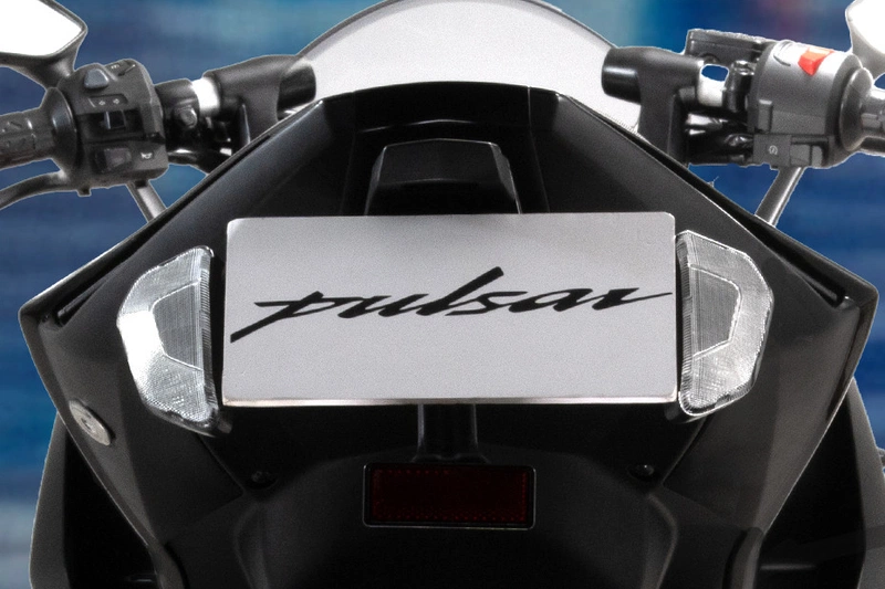 Bajaj Pulsar RS200