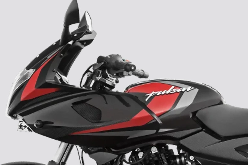 Bajaj Pulsar 220 F