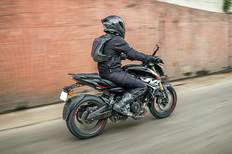 Bajaj Pulsar NS400Z