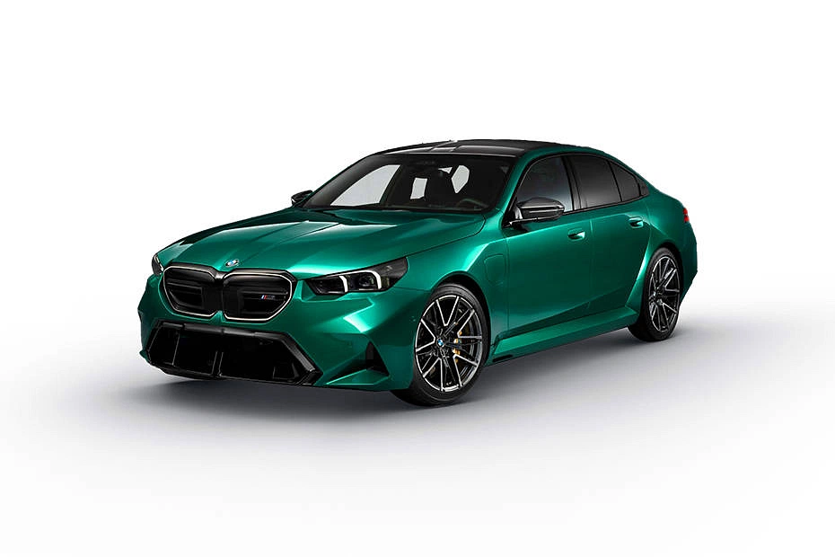 BMW M5 Green