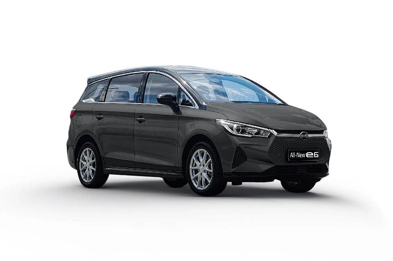 BYD E6