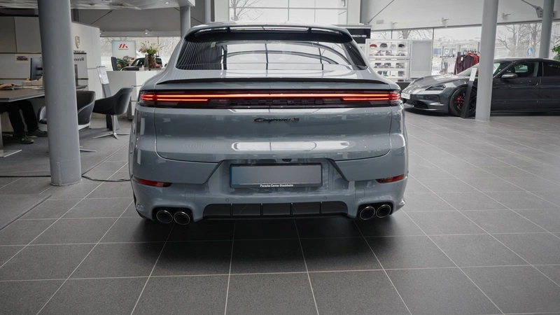 Porsche Cayenne Coupe