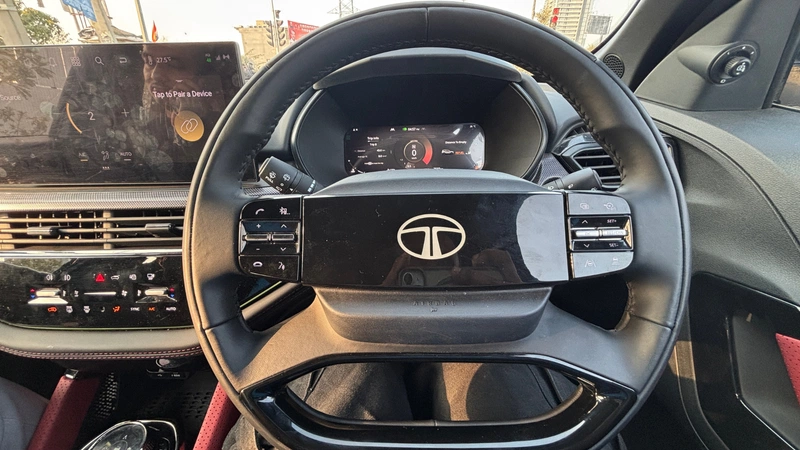 Tata Safari