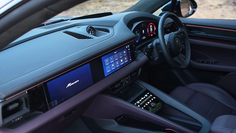 Porsche Macan EV