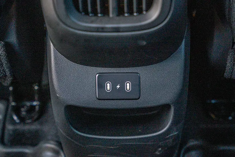USB Charging Port (Rear)