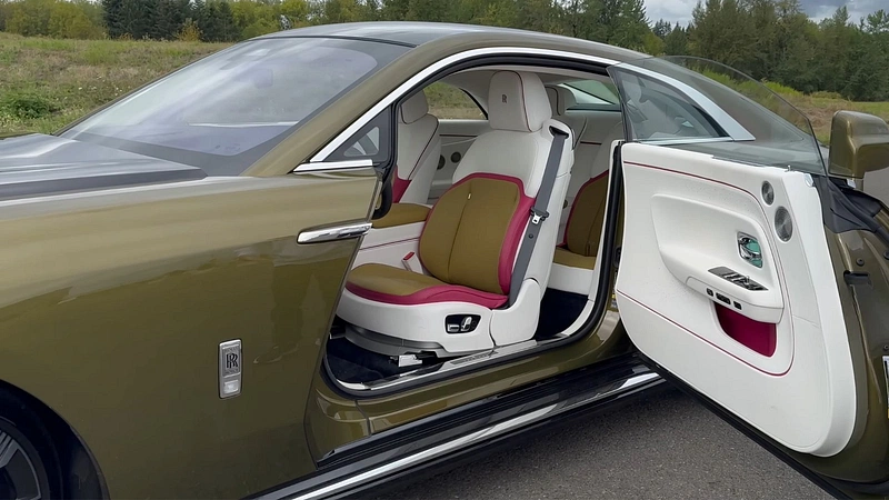 Rolls-Royce Spectre