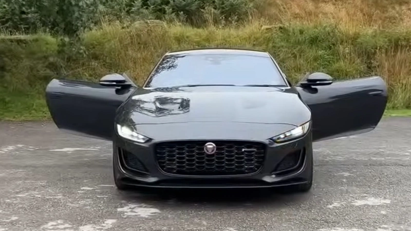 Jaguar F-TYPE