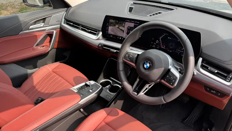 dashboard and steering wheel view