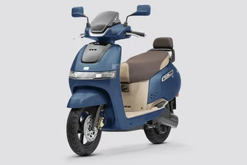 TVS iQube ST