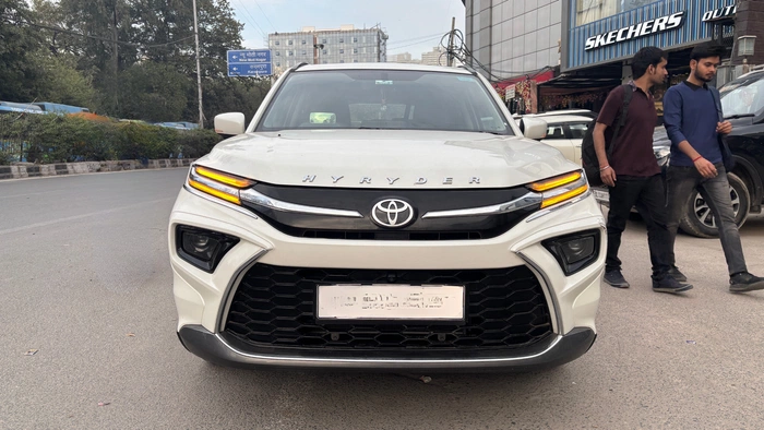 Toyota Urban Cruiser Hyryder image 2