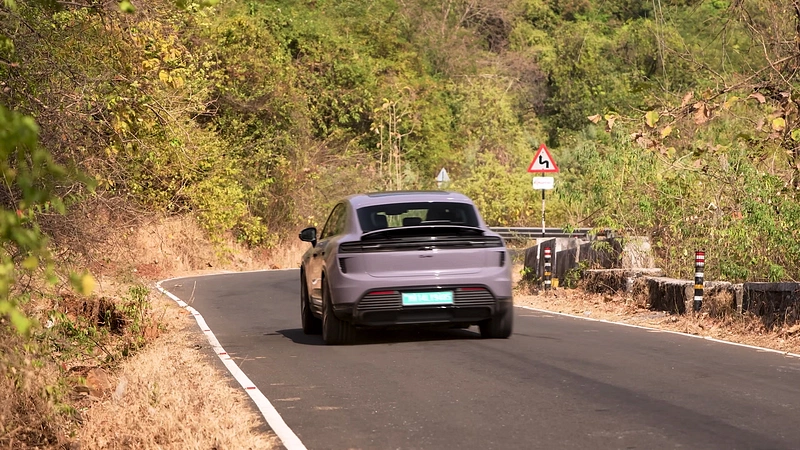 Porsche Macan EV