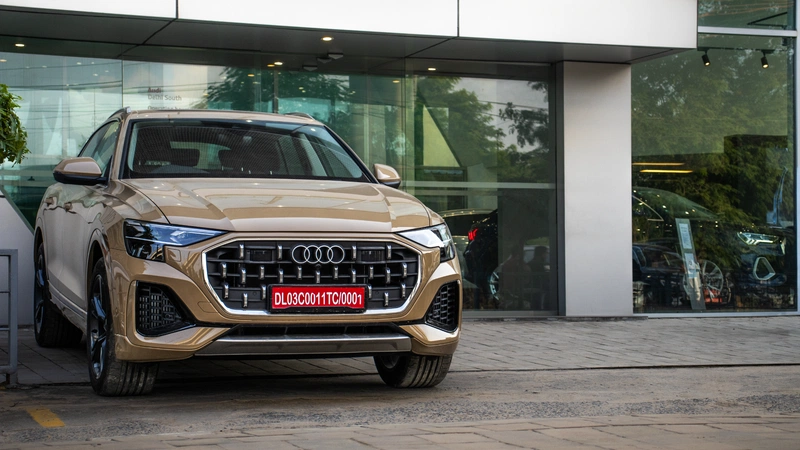 Audi Q8