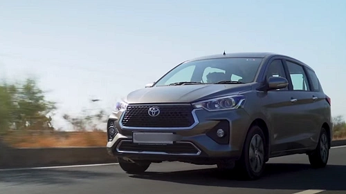 Toyota Rumion Image