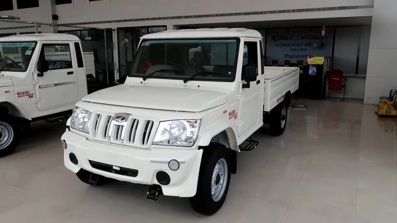 Mahindra Bolero Maxitruck Plus