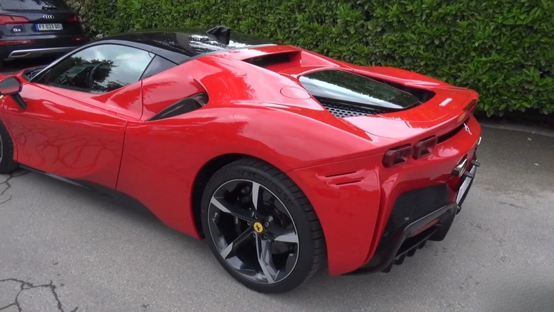 Ferrari SF90 Stradale