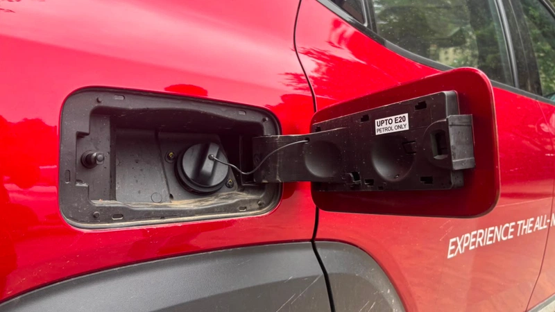 side fuel cap