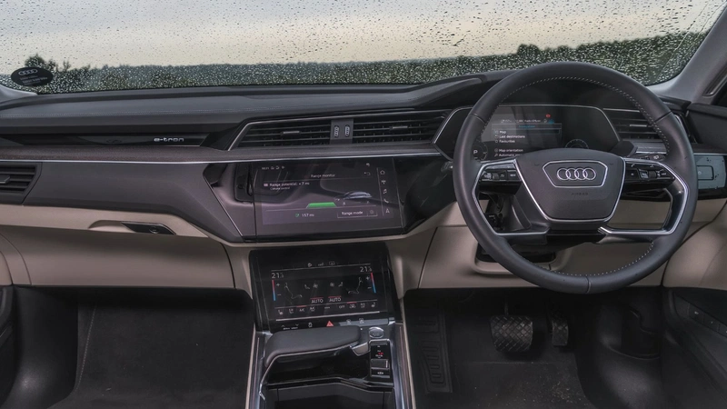 Audi Q8 e-tron