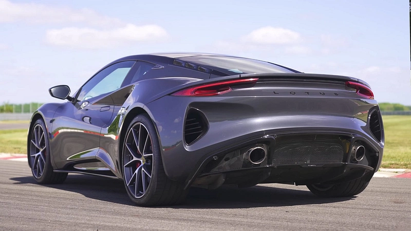 Lotus Emira