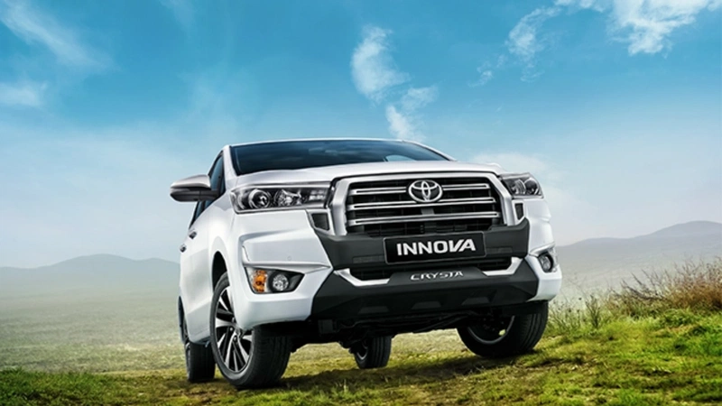 Toyota Innova Crysta Facelift