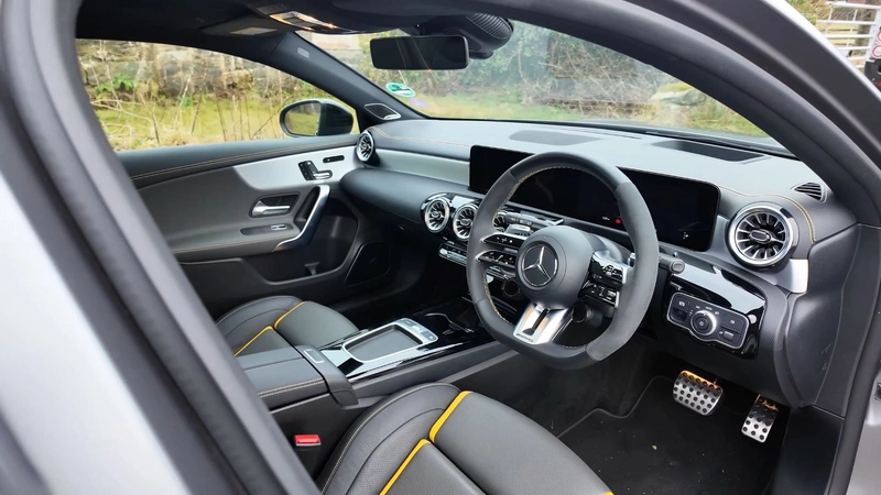 Mercedes-Benz AMG A 45 S