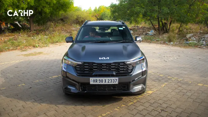 Kia Sonet in matte black