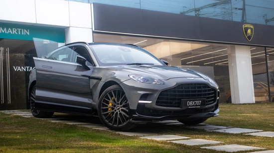 Aston Martin DBX