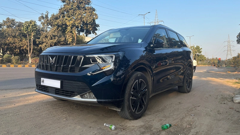 Mahindra XUV 7XO