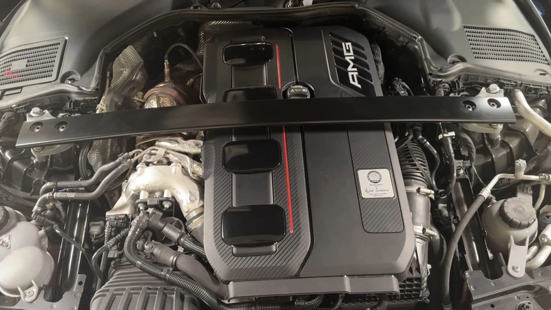 Mercedes-Benz AMG C 63