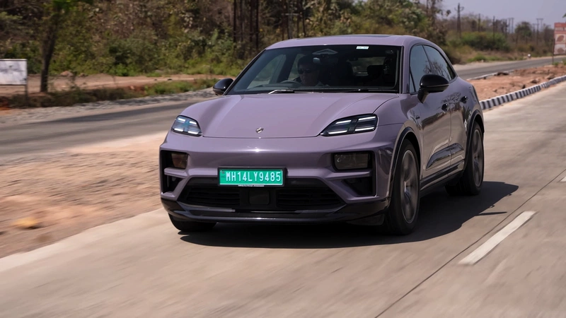 Porsche Macan EV