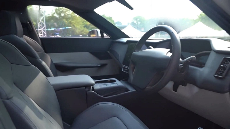 Pravaig DEFY