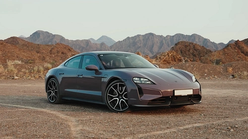 Porsche Taycan Image