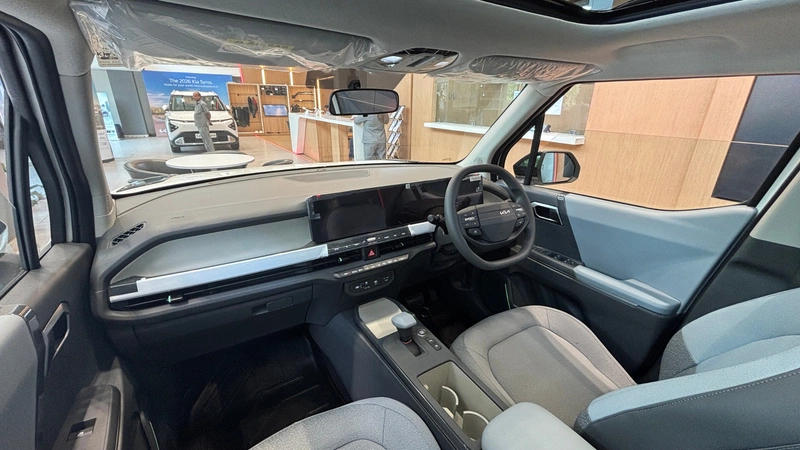 Kia Syros