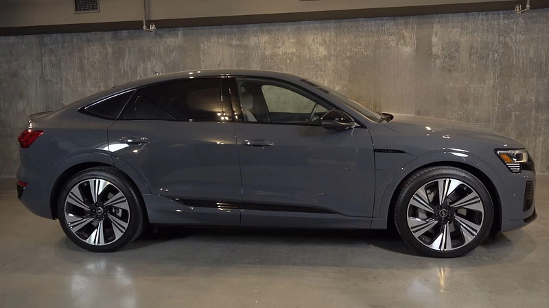 Audi Q8 Sportback e-tron