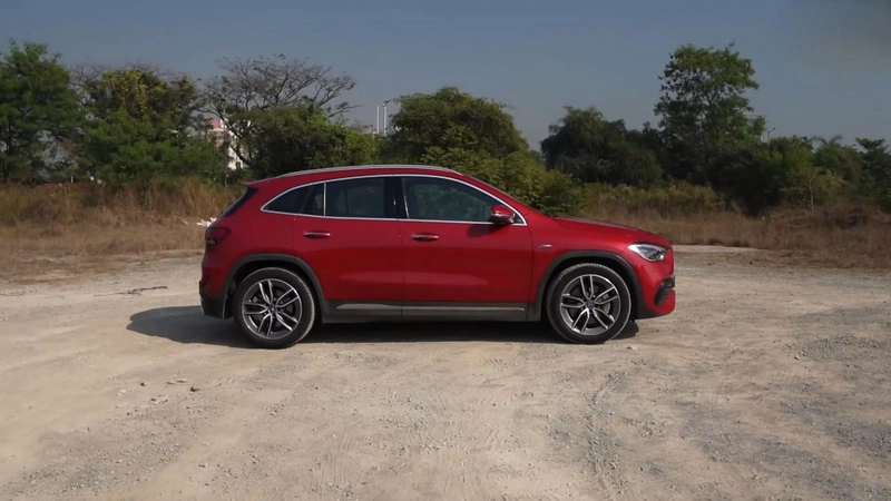 Mercedes-Benz AMG GLA 35