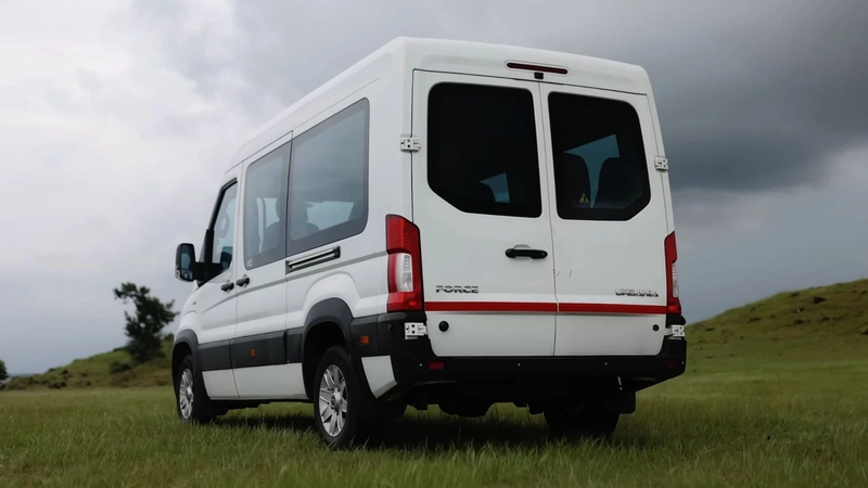 Force Motors Urbania