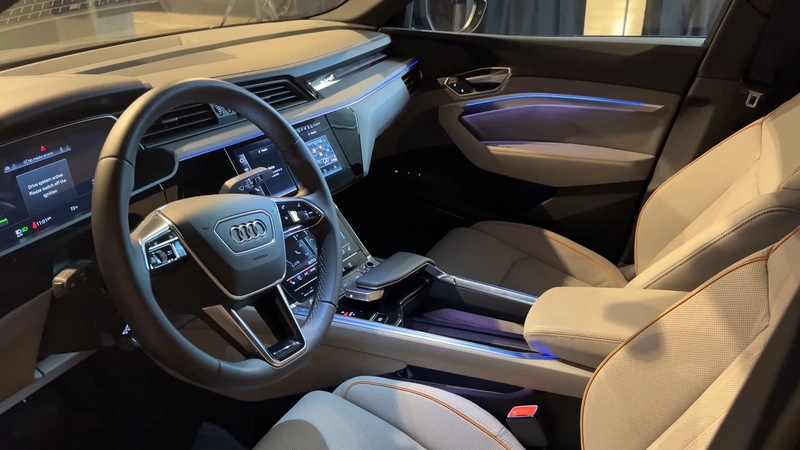 Audi Q8 Sportback e-tron