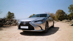 Lexus ES 2017-2026