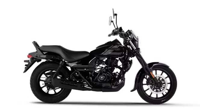 Bajaj Avenger 220 Street