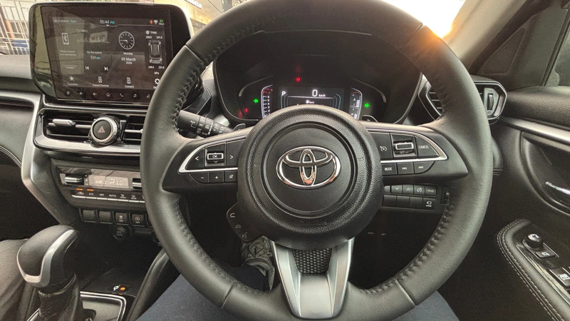 Toyota Urban Cruiser Hyryder