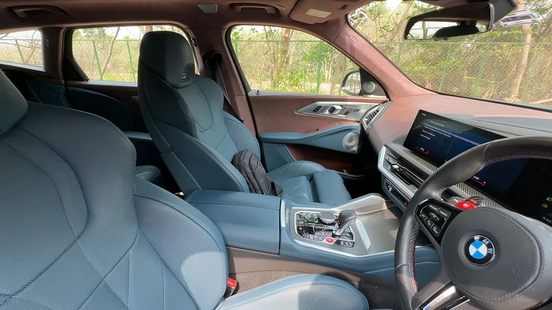 BMW XM