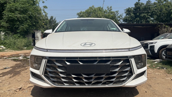 Hyundai Verna image 2