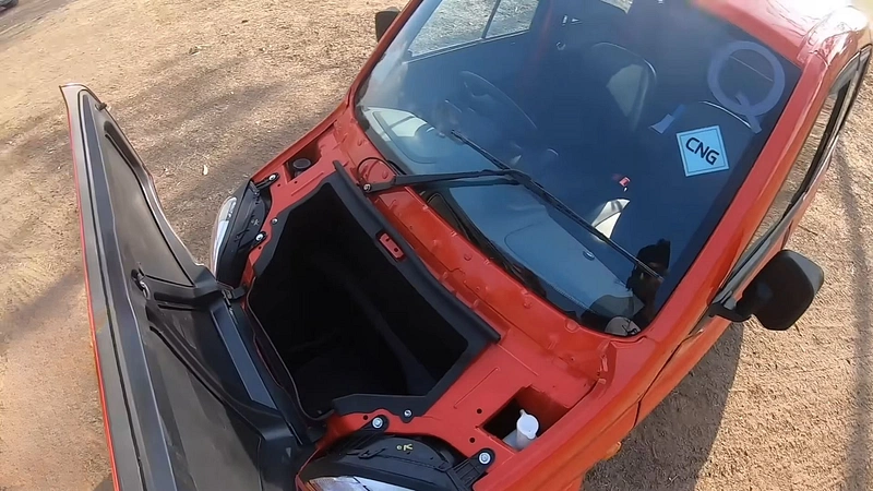 Bajaj Qute