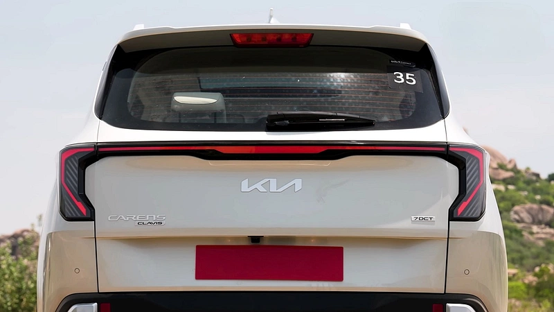 Kia Carens Clavis