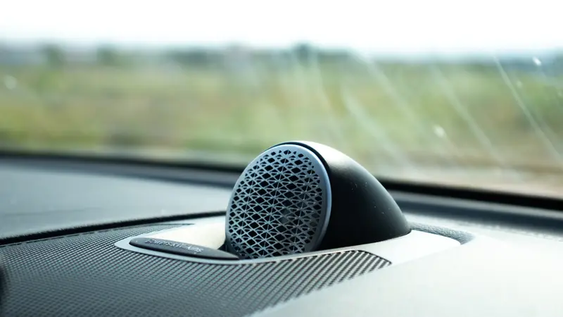 Bowers & Wilkins dashboard speaker