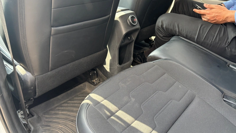 Kia Carens Clavis