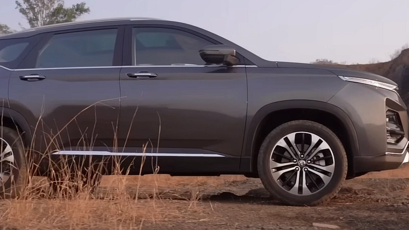MG Hector