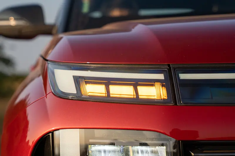 Turn Indicator (Front)