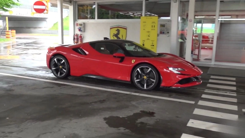 Ferrari SF90 Stradale